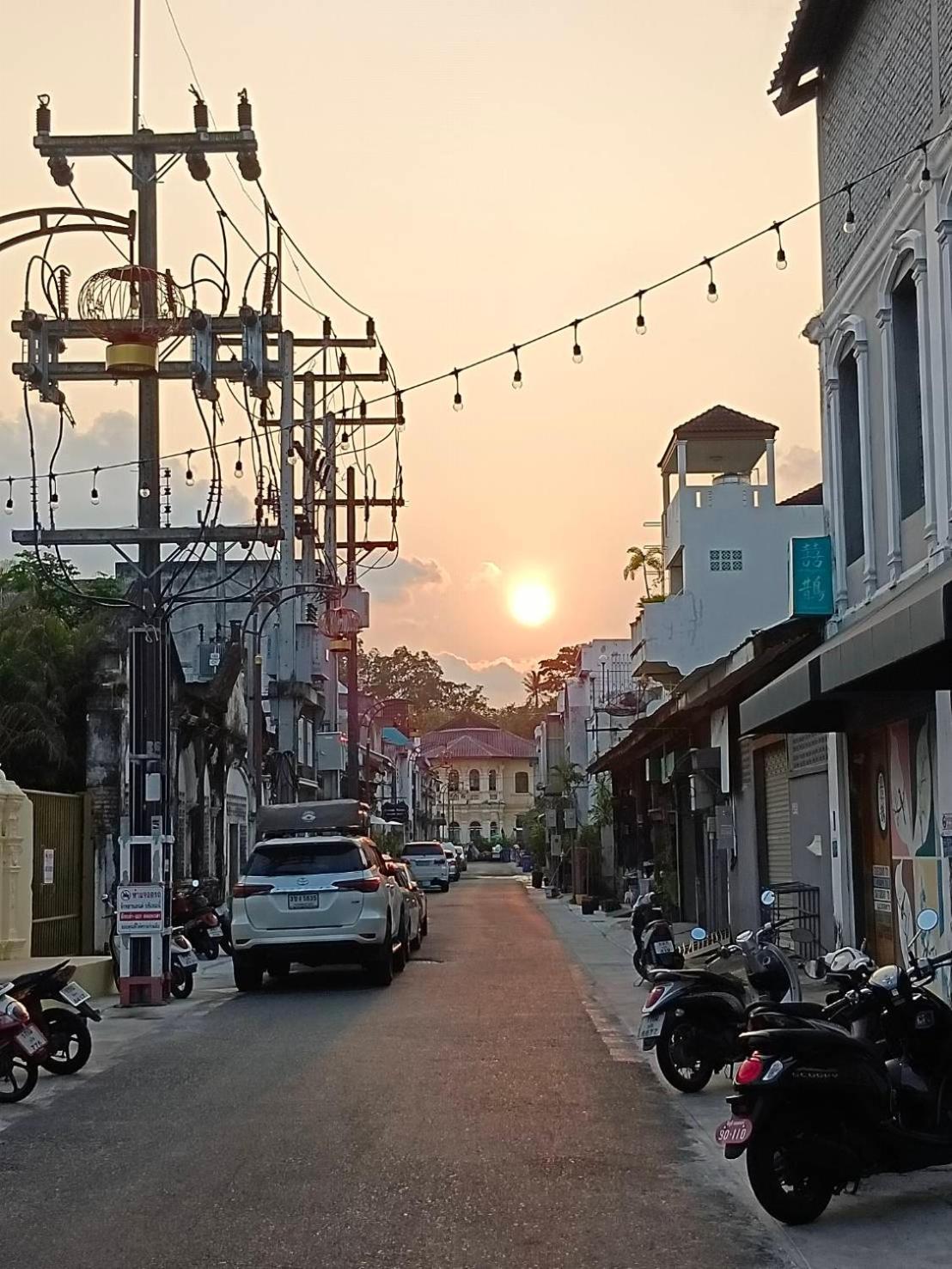 Hotel Chino Town Gallery Alley - Sha Plus Phuket Exterior foto